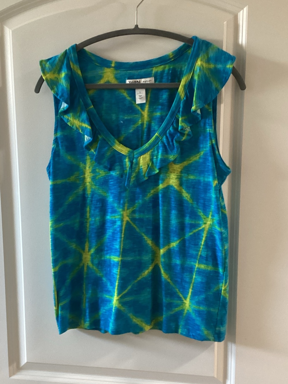 Two (2) White House Black Market Large V-Neck Tanks